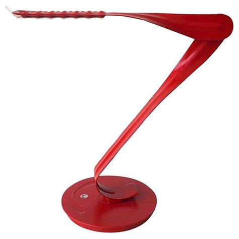 herman miller leaf lamp.